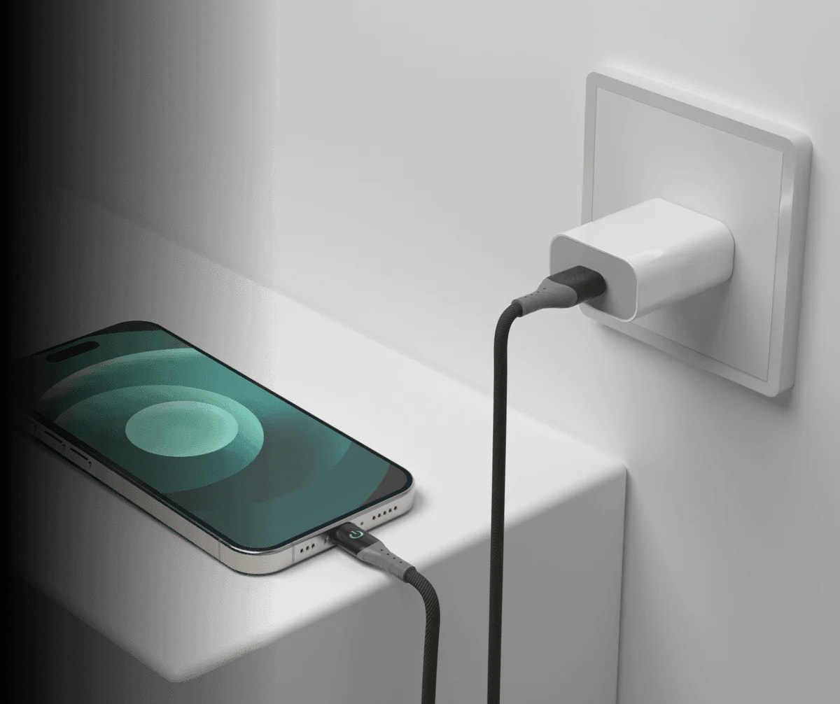 Glow Data Cable (65W, Braided Wire) — image 3